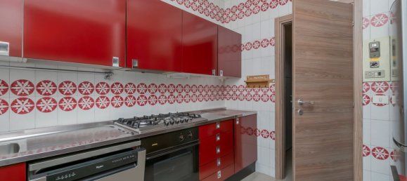4 rooms Apartment in Segrate, Italy No. 20928 9