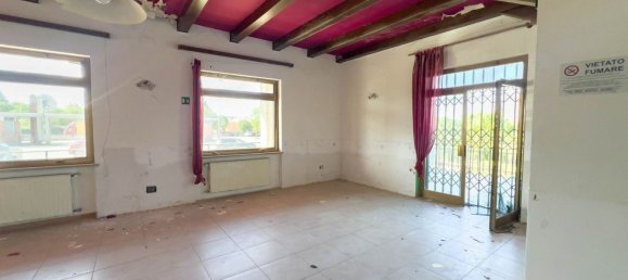 Edifício em Trieste, Italy 605 m² N.º 322776 16