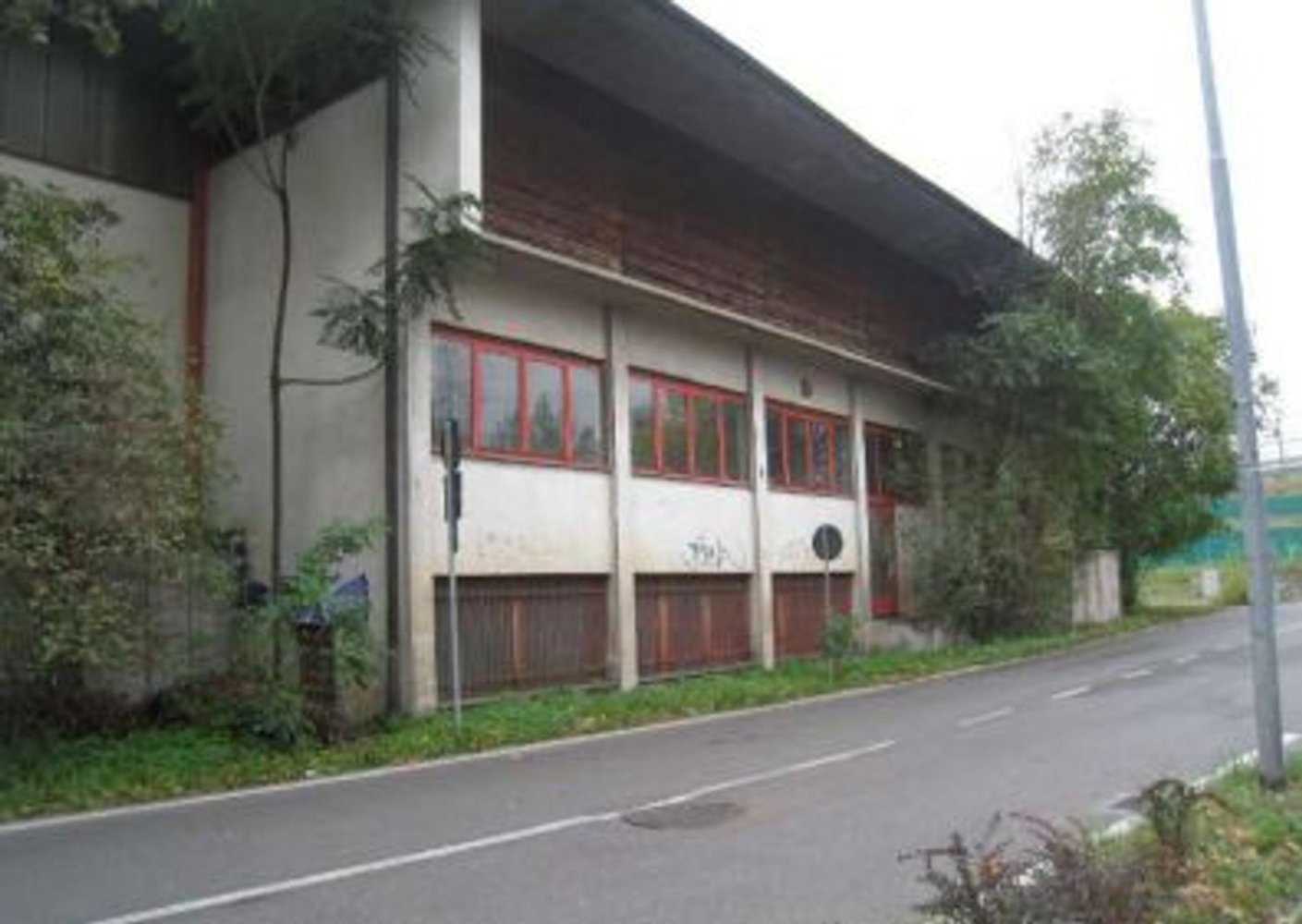 Almacén en Rho, Italy 5930 m² No. 185167