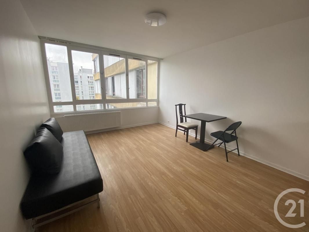 Apartamento T2 em Aubervilliers, France N.º 172227