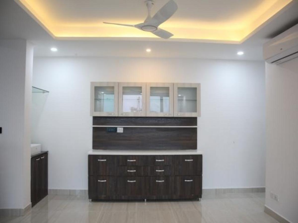 3 bedrooms House in Hyderabad, India No. 64703