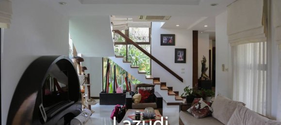 3 bedrooms Villa in Pattaya, Thailand No. 25009 2