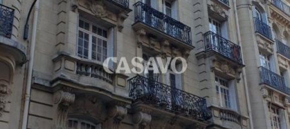 Studio à Paris, France No. 173678 8