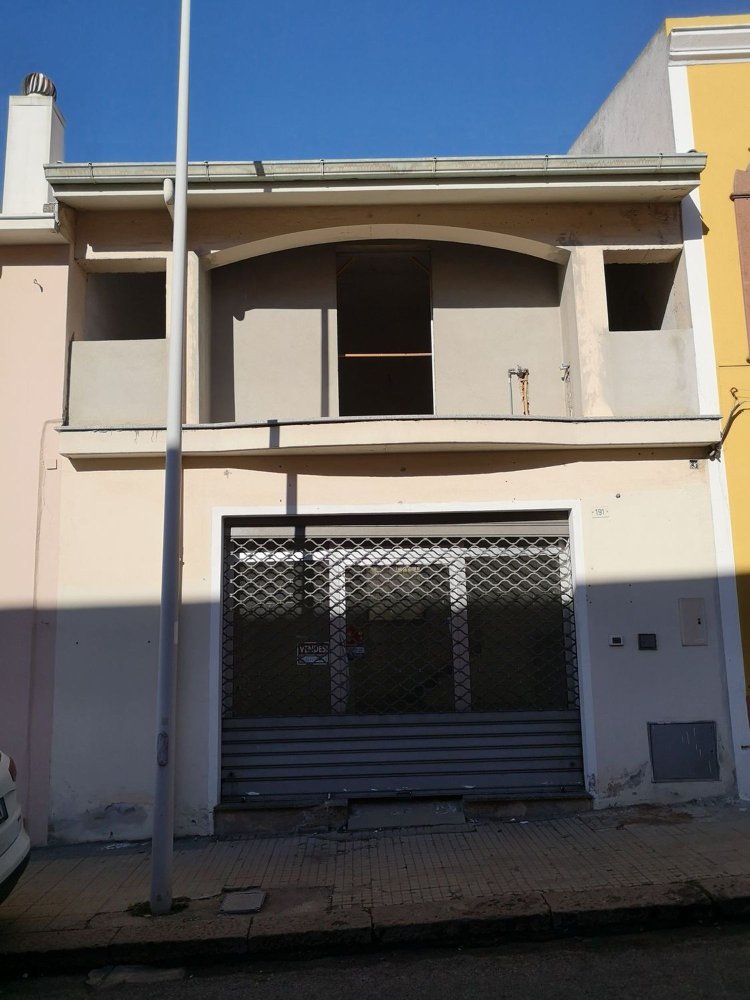 90m² Commercial property in Ploaghe, Italy No. 255732