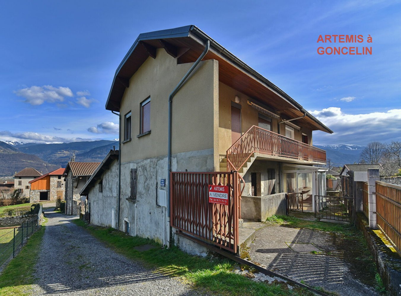 3 bedrooms House in Saint-Vincent-de-Mercuze, France No. 208067