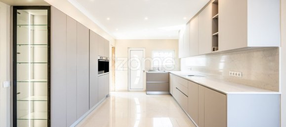 4 غرف نوم منزل في Lagos, Portugal رقم 73394 41