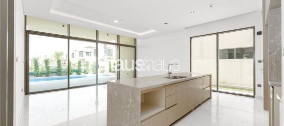 Villa de 4 dormitorios en Dubai Hills Estate, UAE No. 99003 9