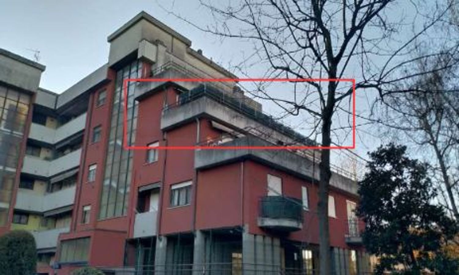 4غرفة شقة في Busto Arsizio, Italy رقم 151705