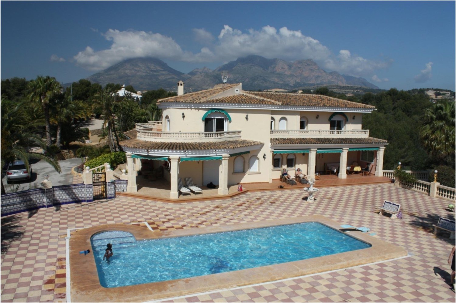 5 غرف نوم فيلا في L'Alfàs del Pi, Spain رقم 365273