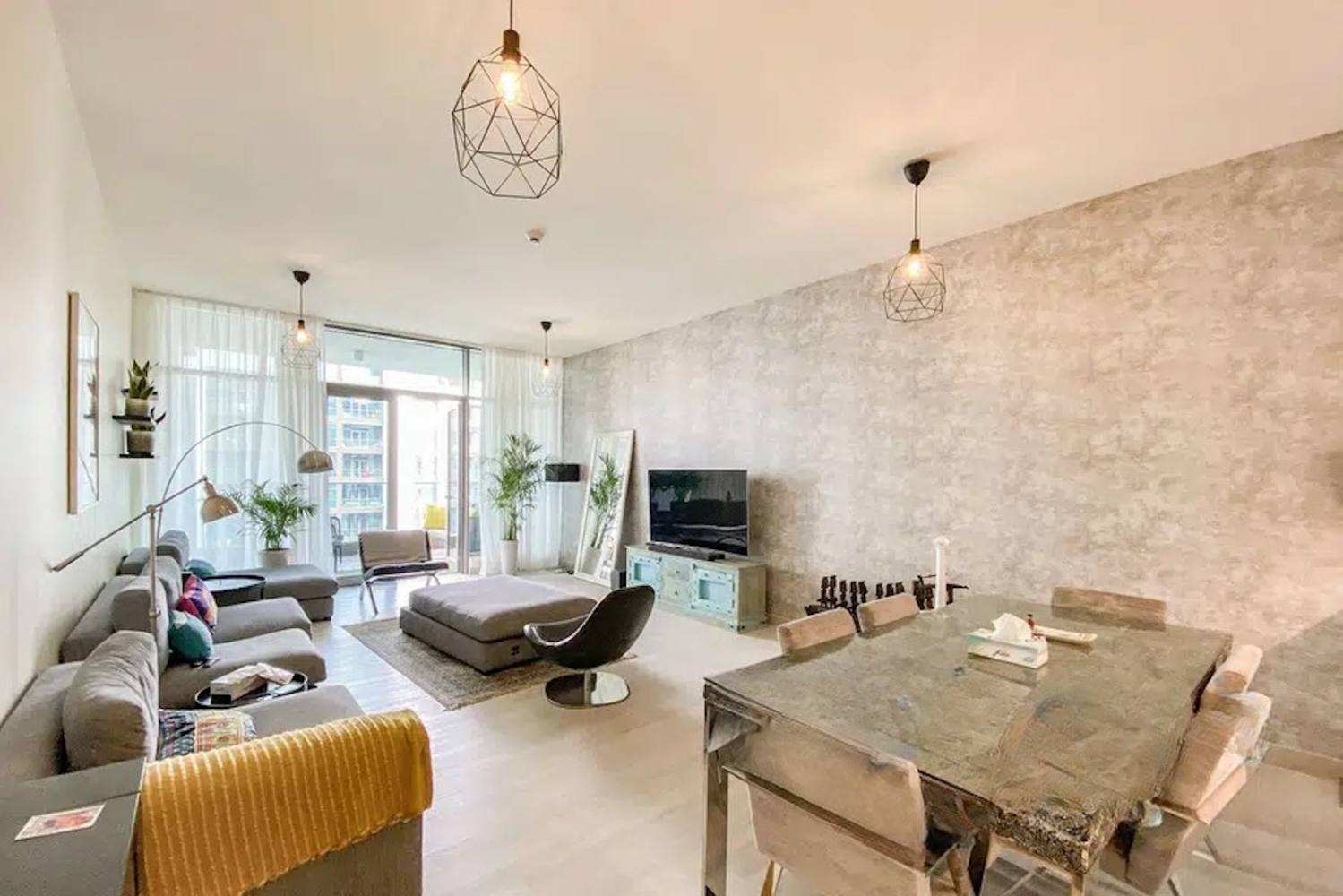 Apartamento T2 em Dubai, UAE N.º 21055