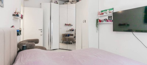 Apartamento de 2 dormitorios en Milan, Italy No. 294456 13