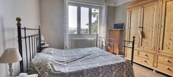 Casa de 3 dormitorios en Le Peage-de-Roussillon, France No. 320148 8