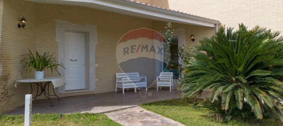 10 rooms Villa in Capoterra, Italy No. 35650 5