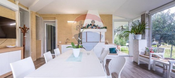 10 rooms Villa in Capoterra, Italy No. 35650 36