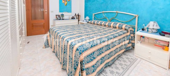 Квартира с 3 спальнями в Никелино, Италия № 302144 30