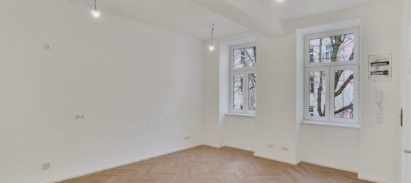 2 rooms Apartment in Margareten, Austria No. 91420 3