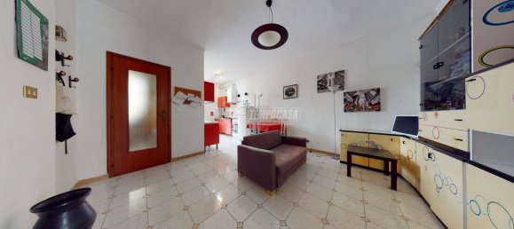 2 rooms Apartment in Turin, Italy No. 70938 17