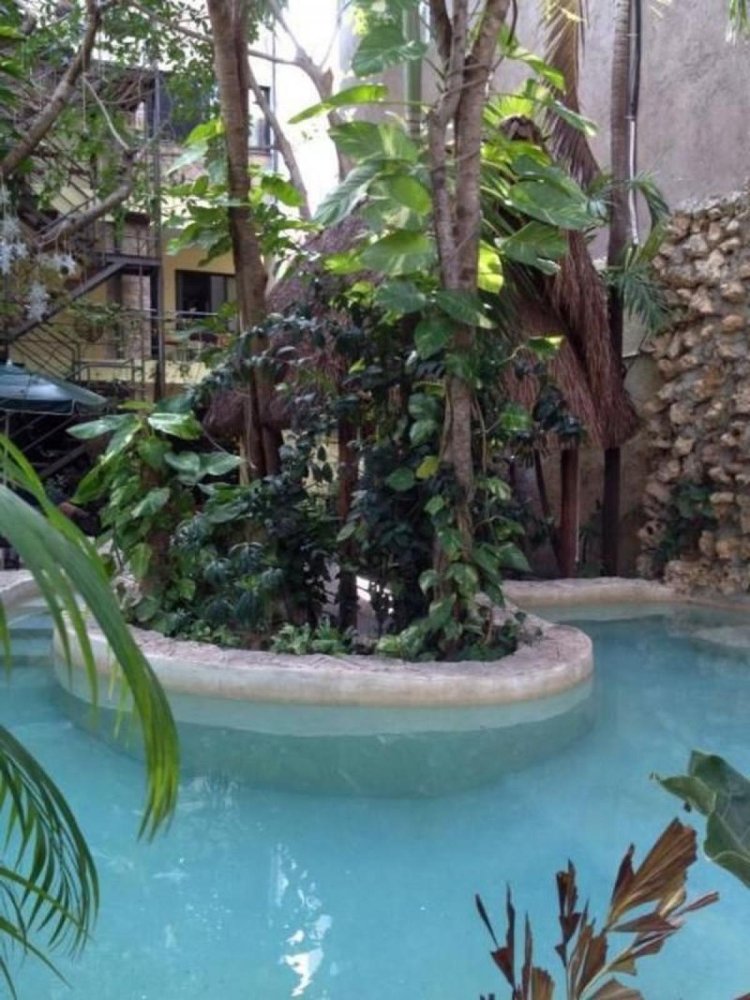 900m² Building in Solidaridad, Mexico No. 200657