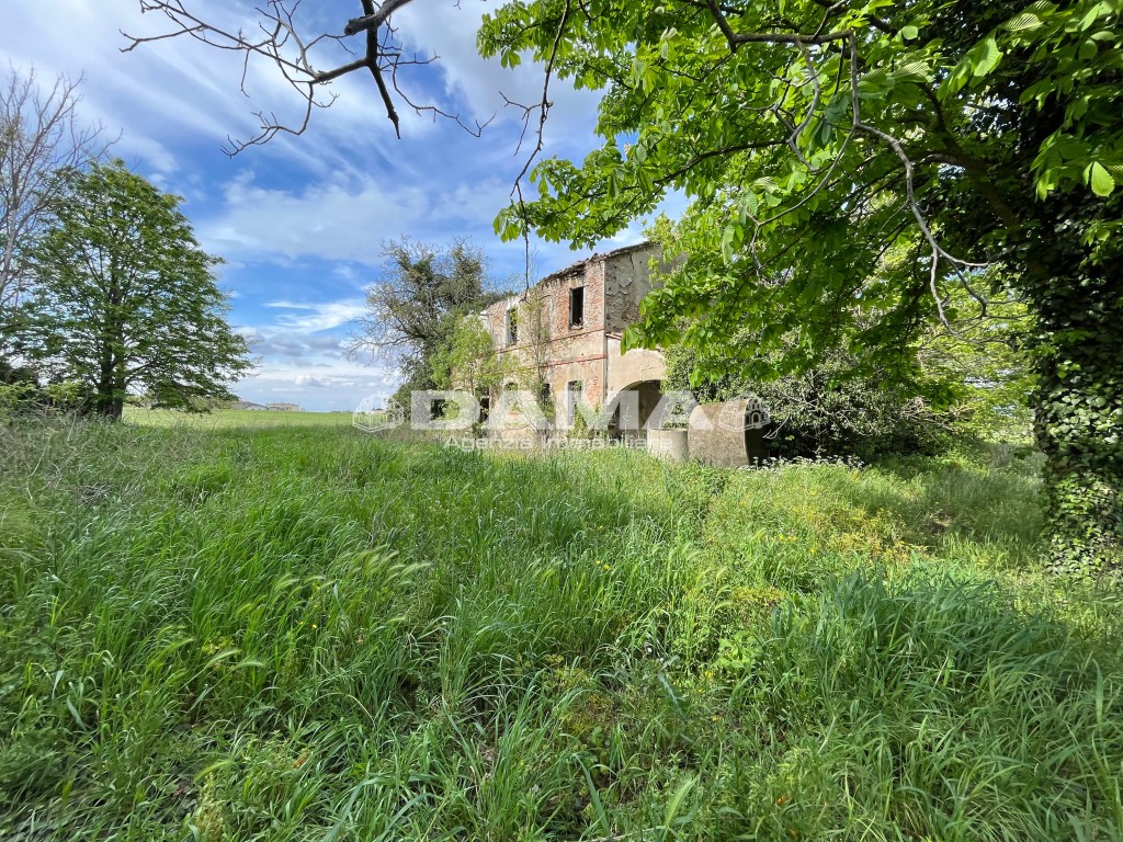 5 غرف نوم منزل في Forlì, Italy رقم 69477