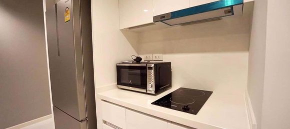 Кондоминиум  с 2 спальнями в Сатхон, Таиланд № 4523 8