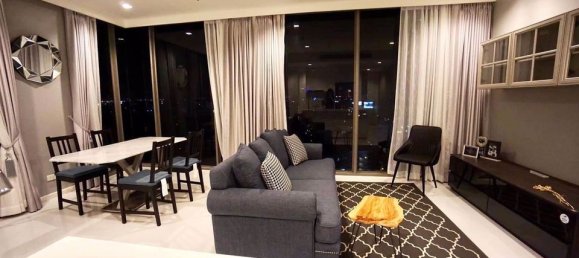 Кондоминиум  с 2 спальнями в Сатхон, Таиланд № 4523 5