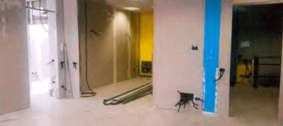 265m² Warehouse in Cernusco sul Naviglio, Italy No. 73376 5