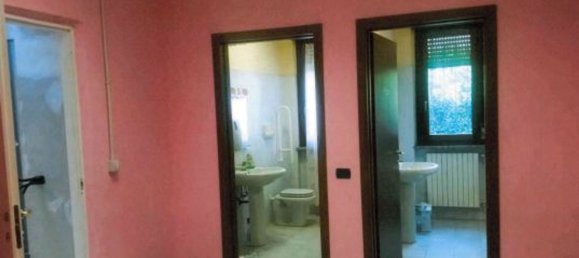 265m² Warehouse in Cernusco sul Naviglio, Italy No. 73376 4