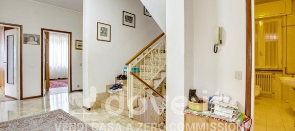 Villa de 10 dormitorios en Cittiglio, Italy No. 329692 18