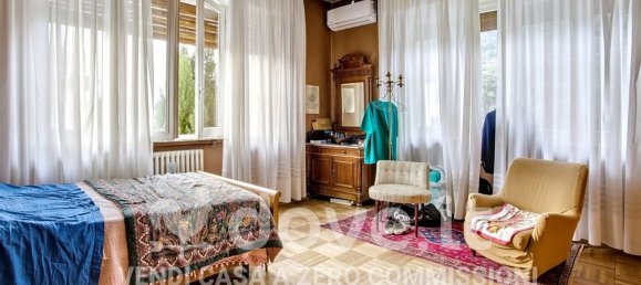 Villa de 10 dormitorios en Cittiglio, Italy No. 329692 23