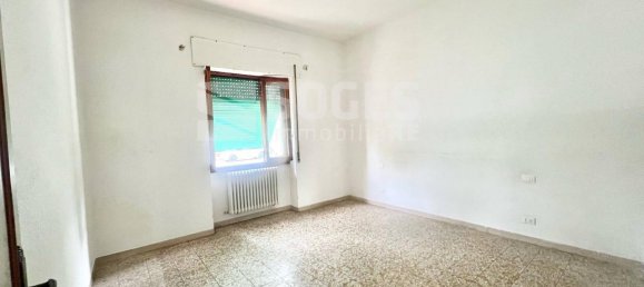 5 rooms Apartment in San Giovanni Valdarno, Italy No. 41347 16