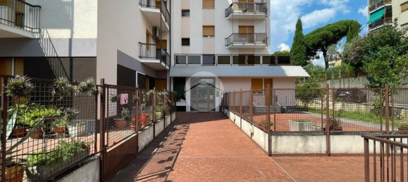 Apartamento de 3 dormitorios en Genoa, Italy No. 263338 25