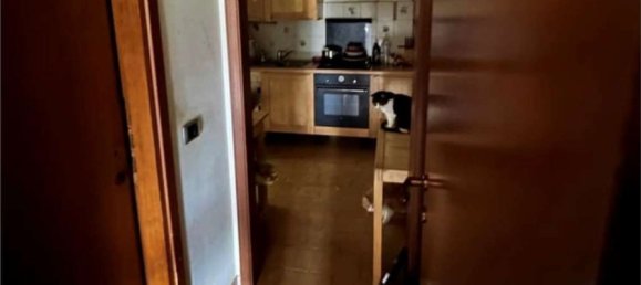 4غرفة شقة في Cesano Maderno, Italy رقم 6421 10