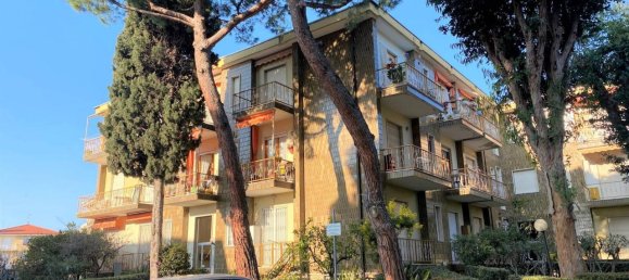 2 rooms Apartment in Diano Marina, Italy No. 89816 3