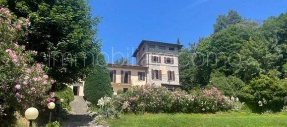 5 rooms Building in Como, Italy No. 266841 19