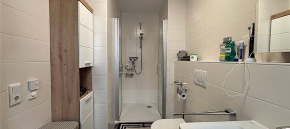 Квартира с 2 комнатами в Фюрт, Германия № 347777 12