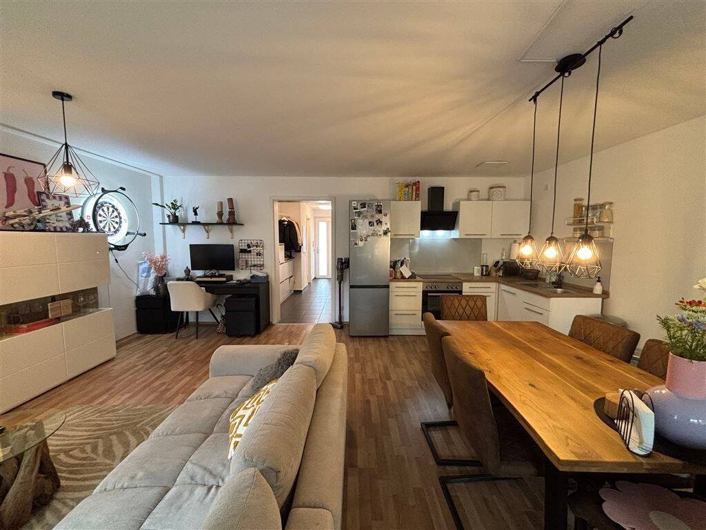 Квартира с 2 комнатами в Фюрт, Германия № 347777