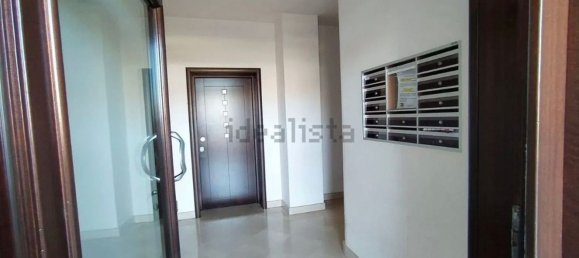 7 rooms Apartment in Trani, Italy No. 256947 10