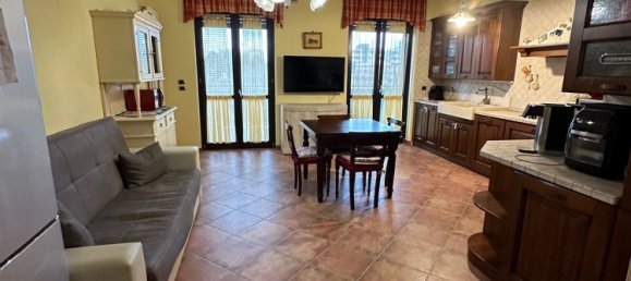 7 rooms Apartment in Trani, Italy No. 256947 7