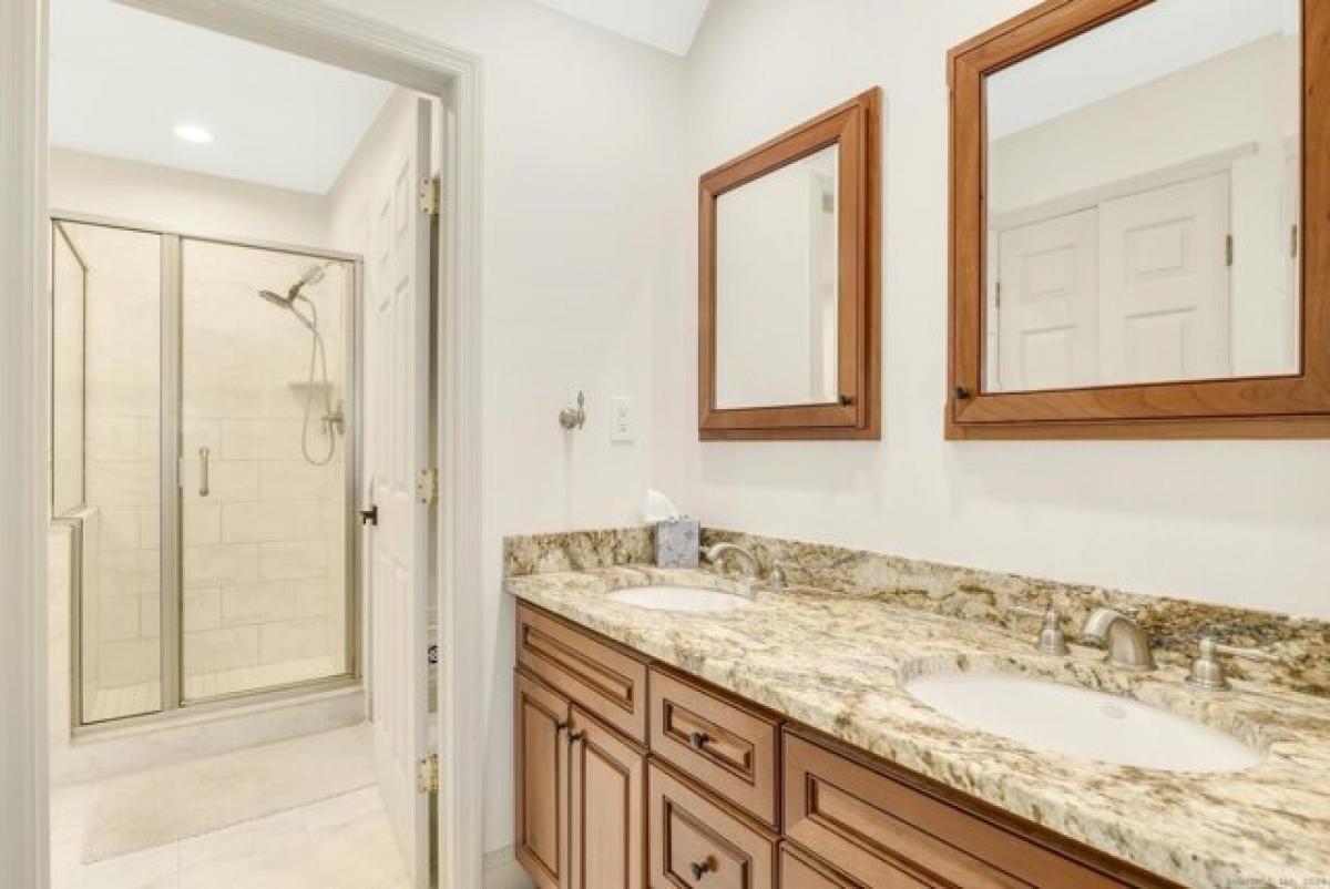 5 Schlafzimmer Haus in Redding, USA, Nr. 389787