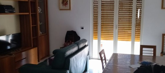 4 rooms Apartment in Cimitile, Italy No. 254250 8