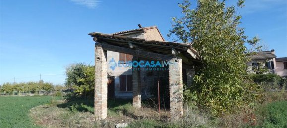 3 chambres Maison à Concordia sulla Secchia, Italy No. 61149 3