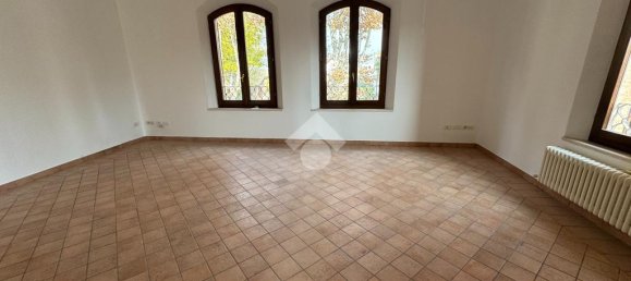 5-Zimmer Büro in Massa Lombarda, Italy, Nr. 22045 37