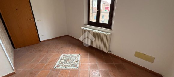 5-Zimmer Büro in Massa Lombarda, Italy, Nr. 22045 31