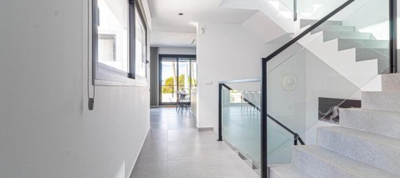 4 غرف نوم فيلا في San Fulgencio, Spain رقم 184790 3