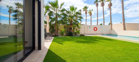 4 غرف نوم فيلا في San Fulgencio, Spain رقم 184790 20