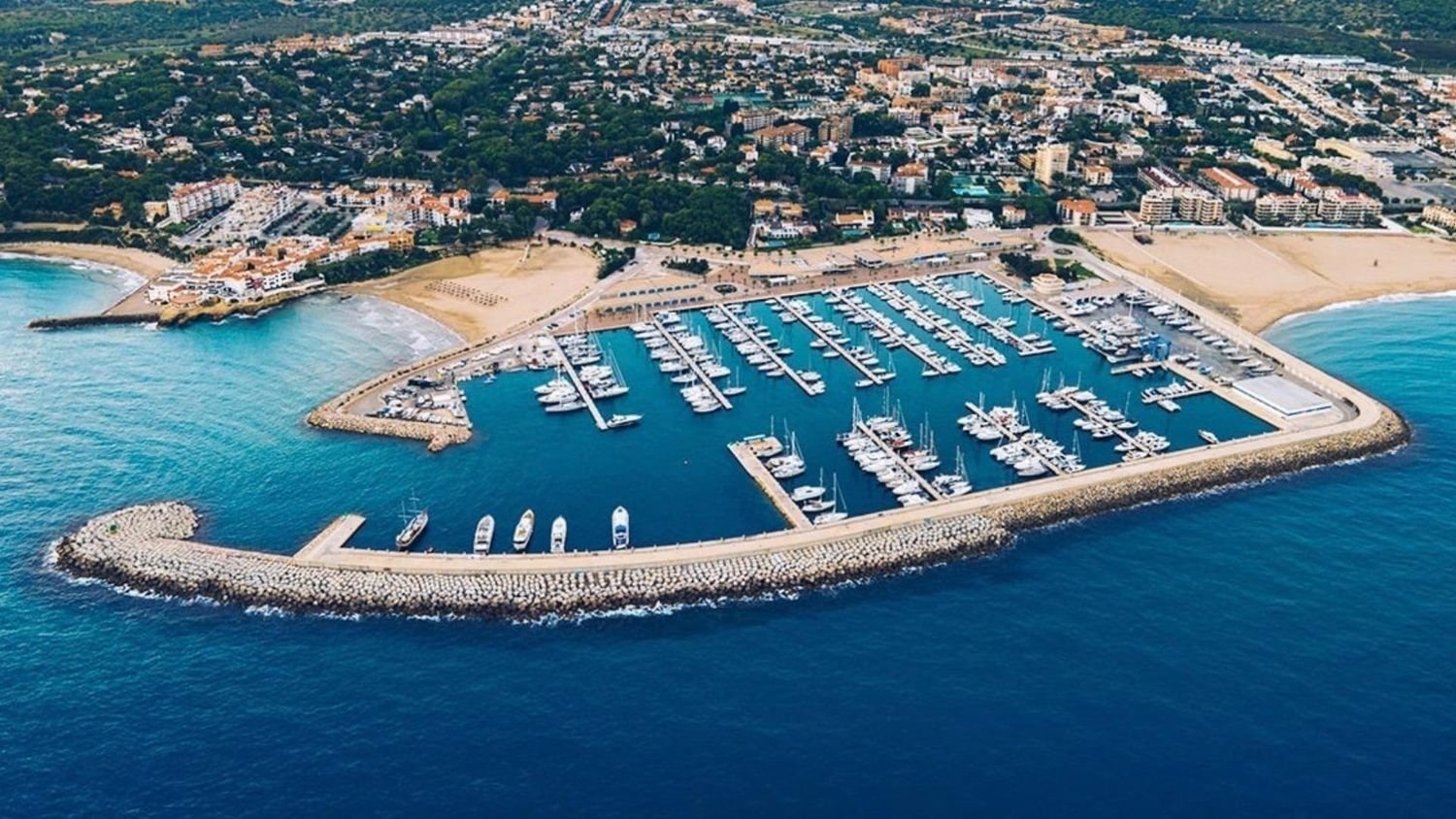 Земельный участок в Рода-де-Бара, Испания № 159025