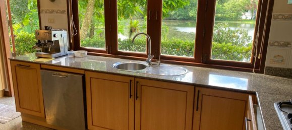 4 bedrooms Villa in Chalong, Thailand No. 11023 12