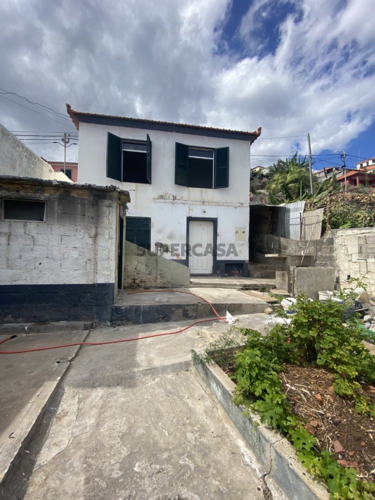 2 bedrooms House in Funchal, Portugal No. 353429