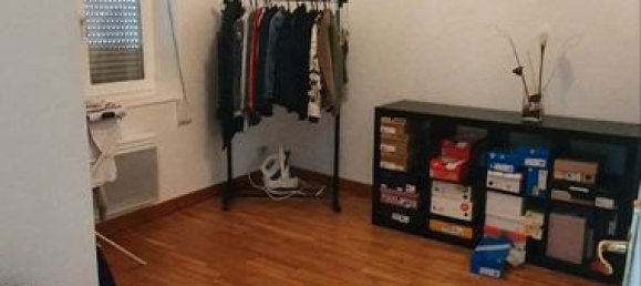 2 bedrooms Apartment in Saint-Etienne, France No. 319061 3