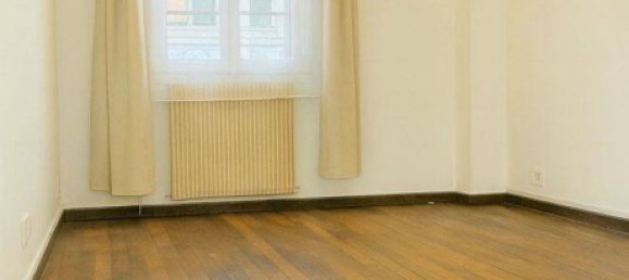 Квартира с 2 спальнями в Нуази-ле-Сек, Франция № 326855 5